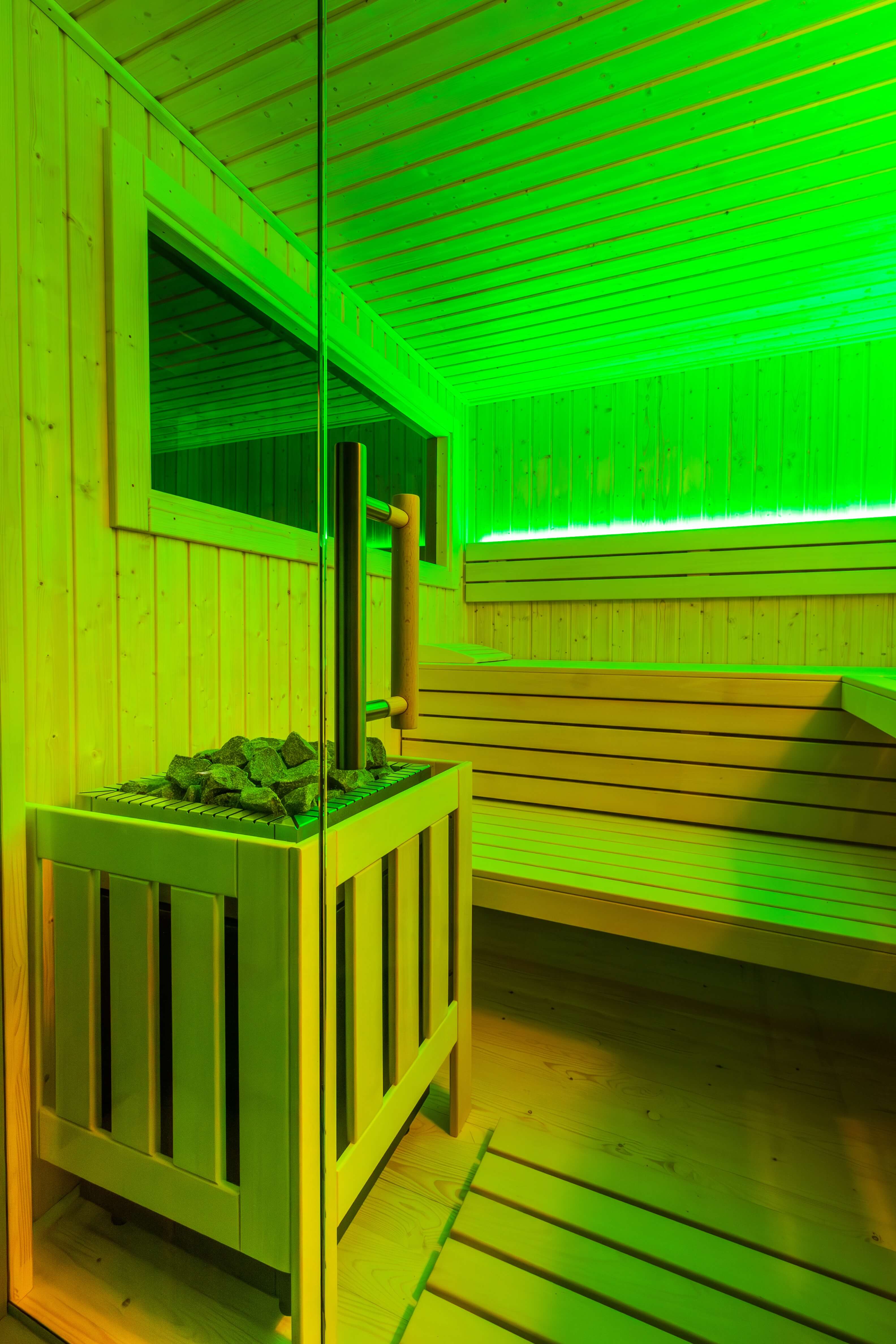 Alpina Outdoor Sauna — Heritage Collection