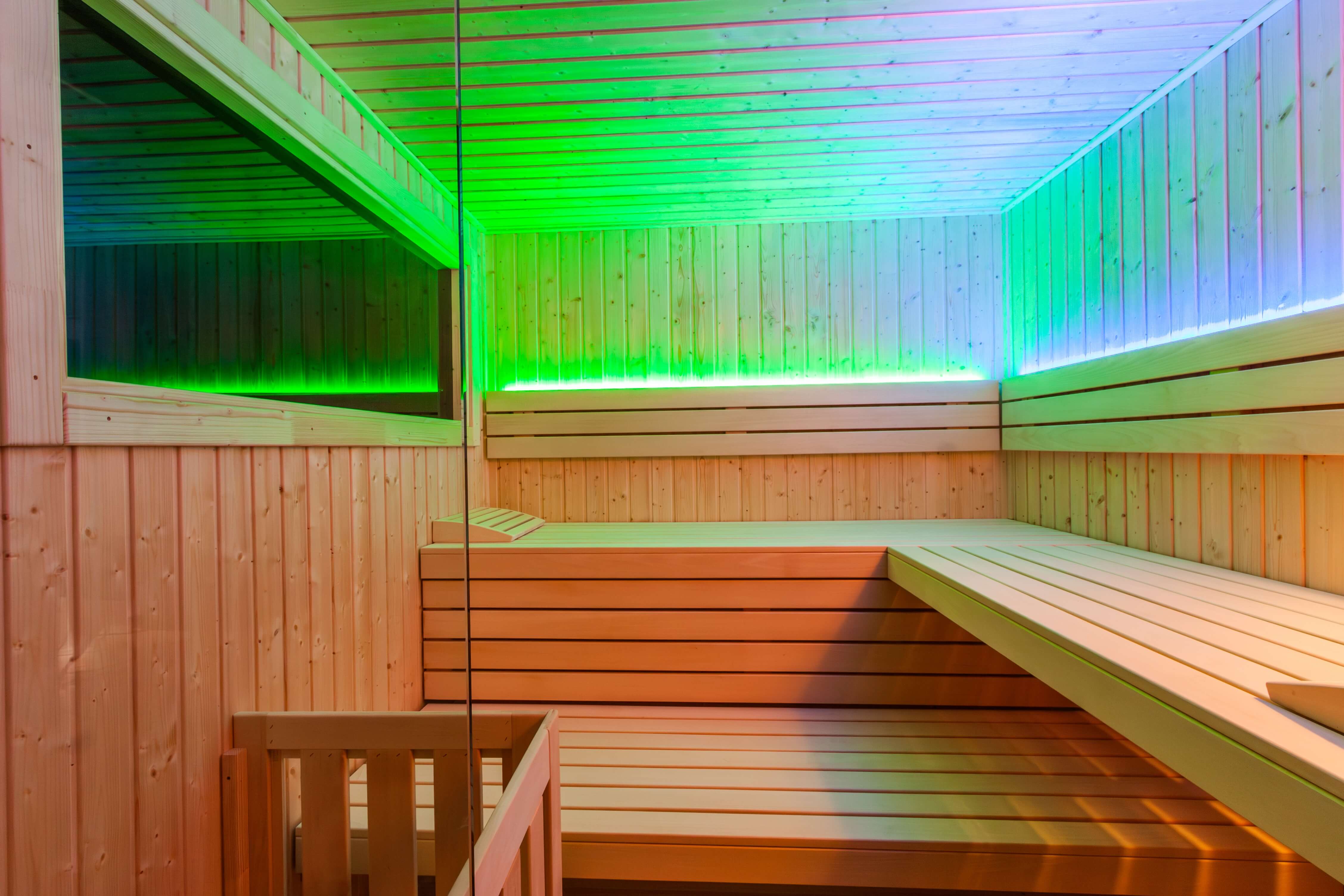 Alpina Outdoor Sauna — Heritage Collection