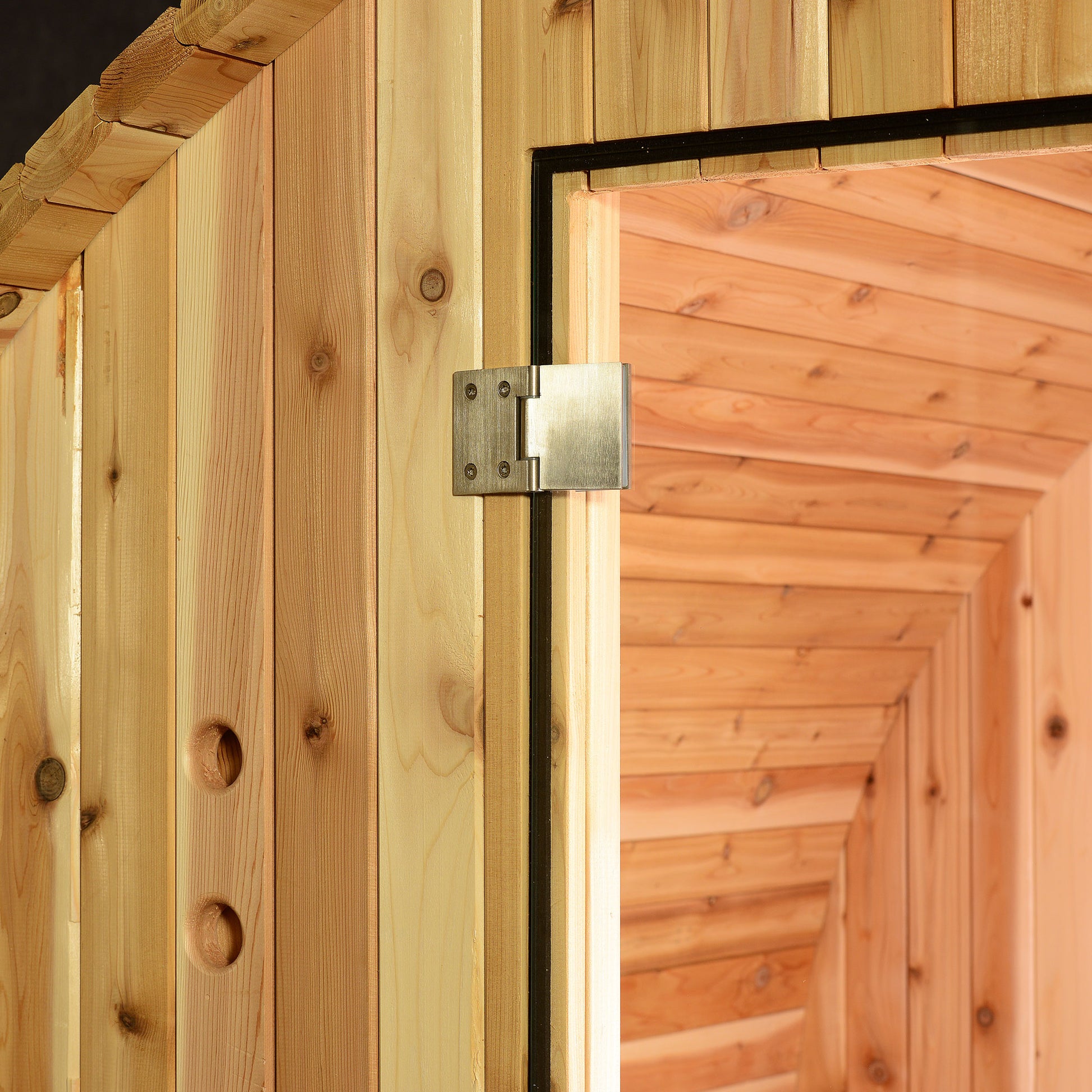 Essex 4 Person Barrel Sauna - Outdoor Saunas
