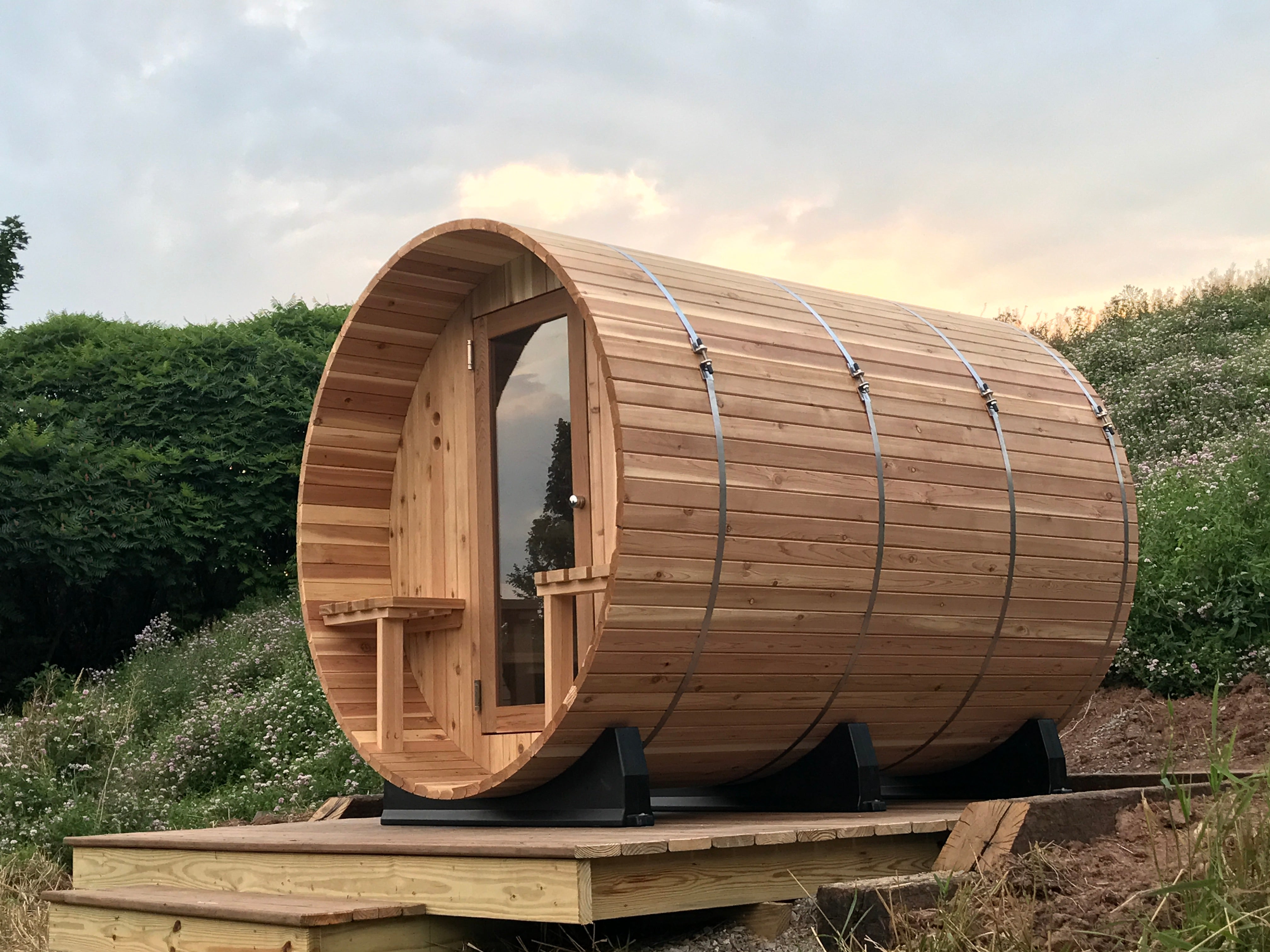 Huntington 4-6 Person Canopy Barrel Sauna
