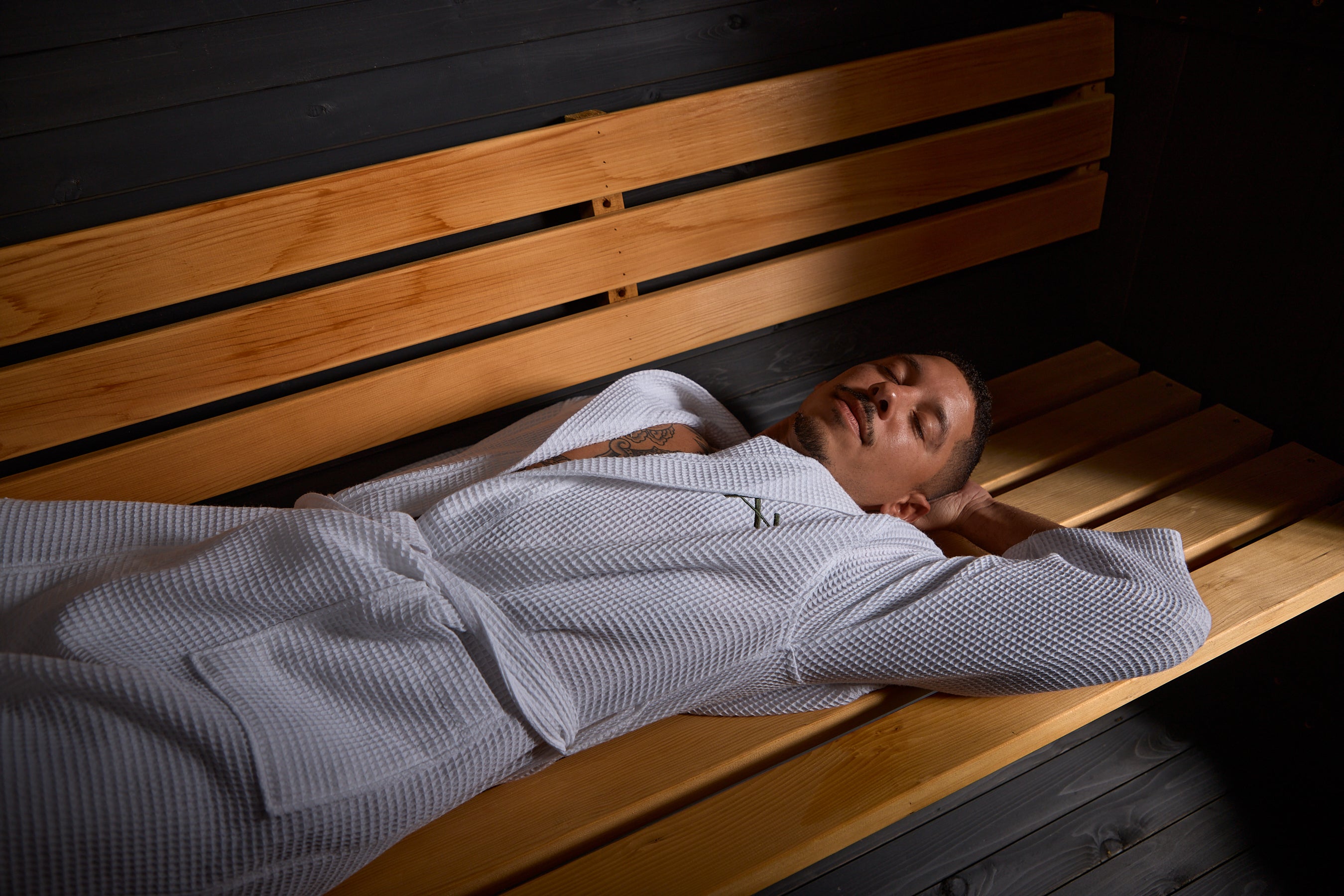 Lewisburg 6-8 Person Barrel Sauna