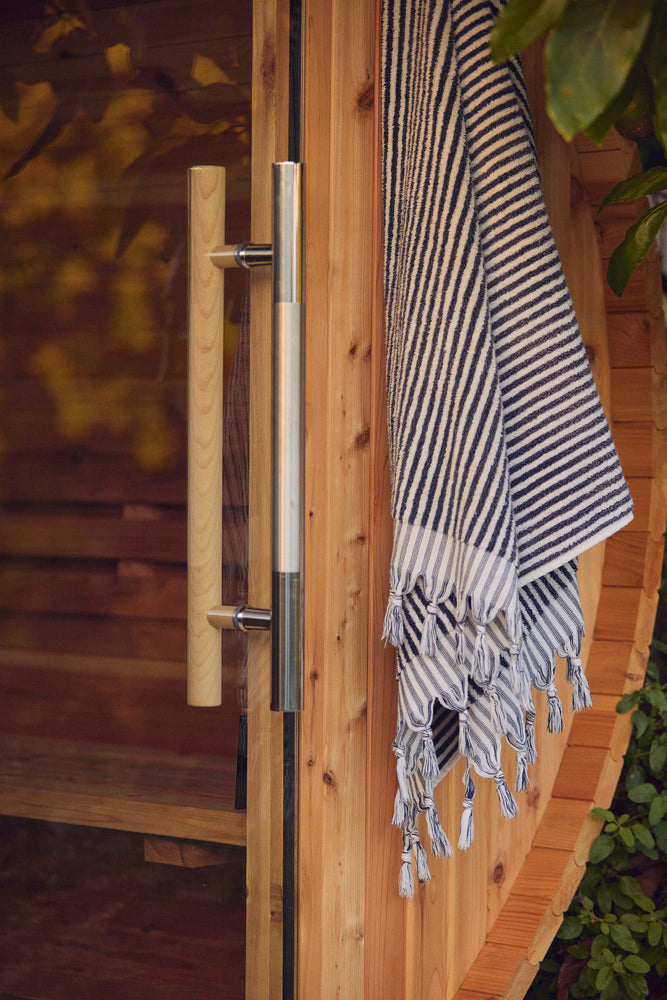 Pinnacle 4 Person Barrel Sauna