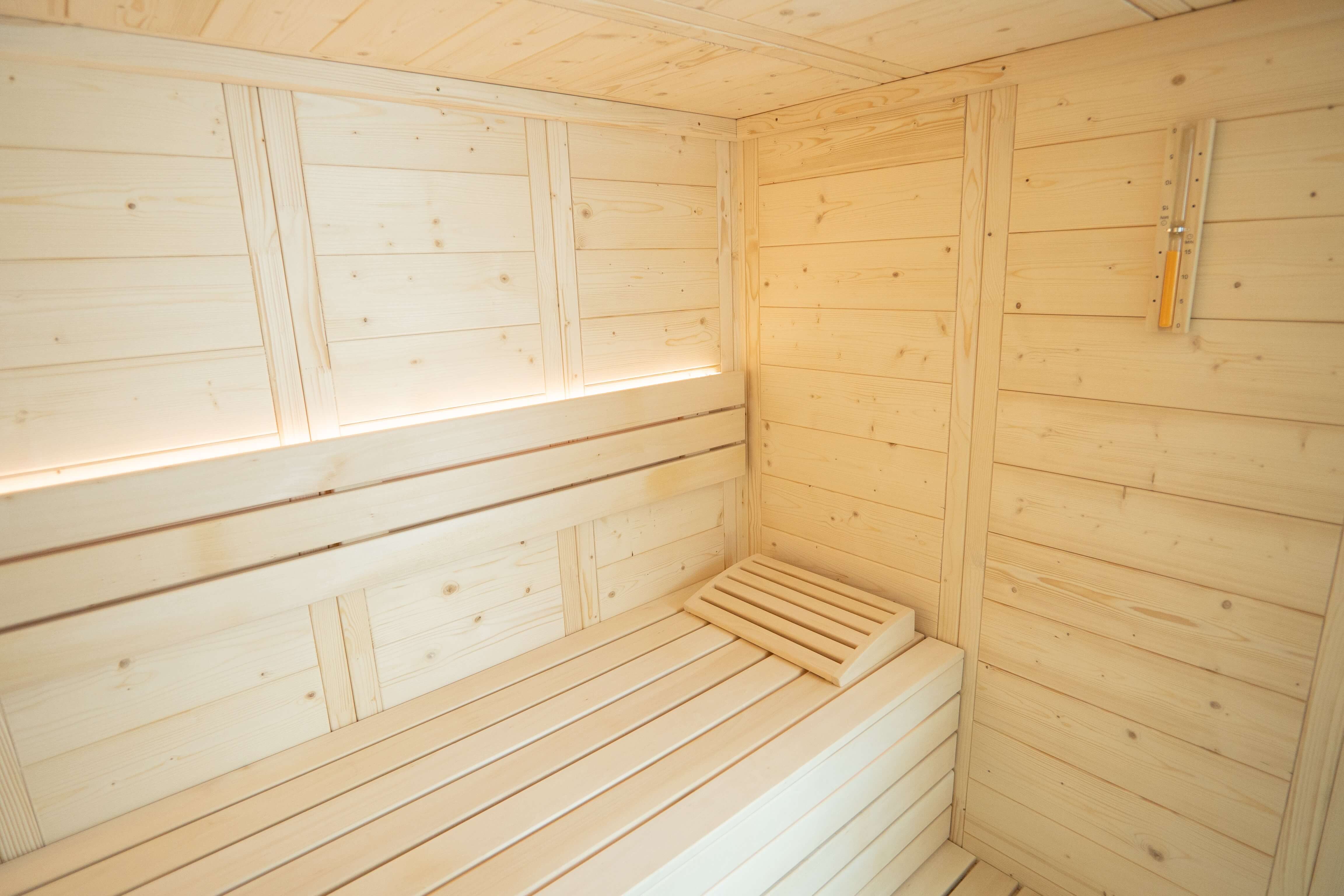 Wolfpine Indoor Sauna — Heritage Collection