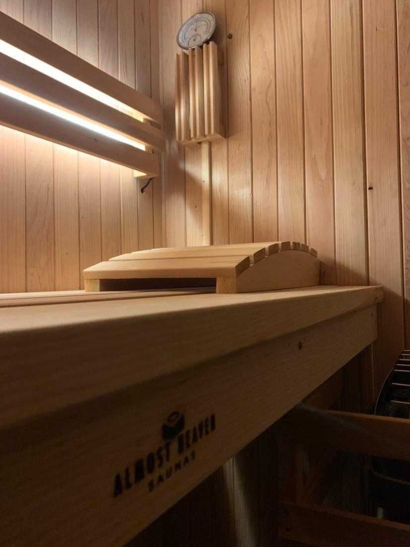 Auburn 2-3 Person Indoor Sauna x Polar Cold Plunge - Sauna Bundles
