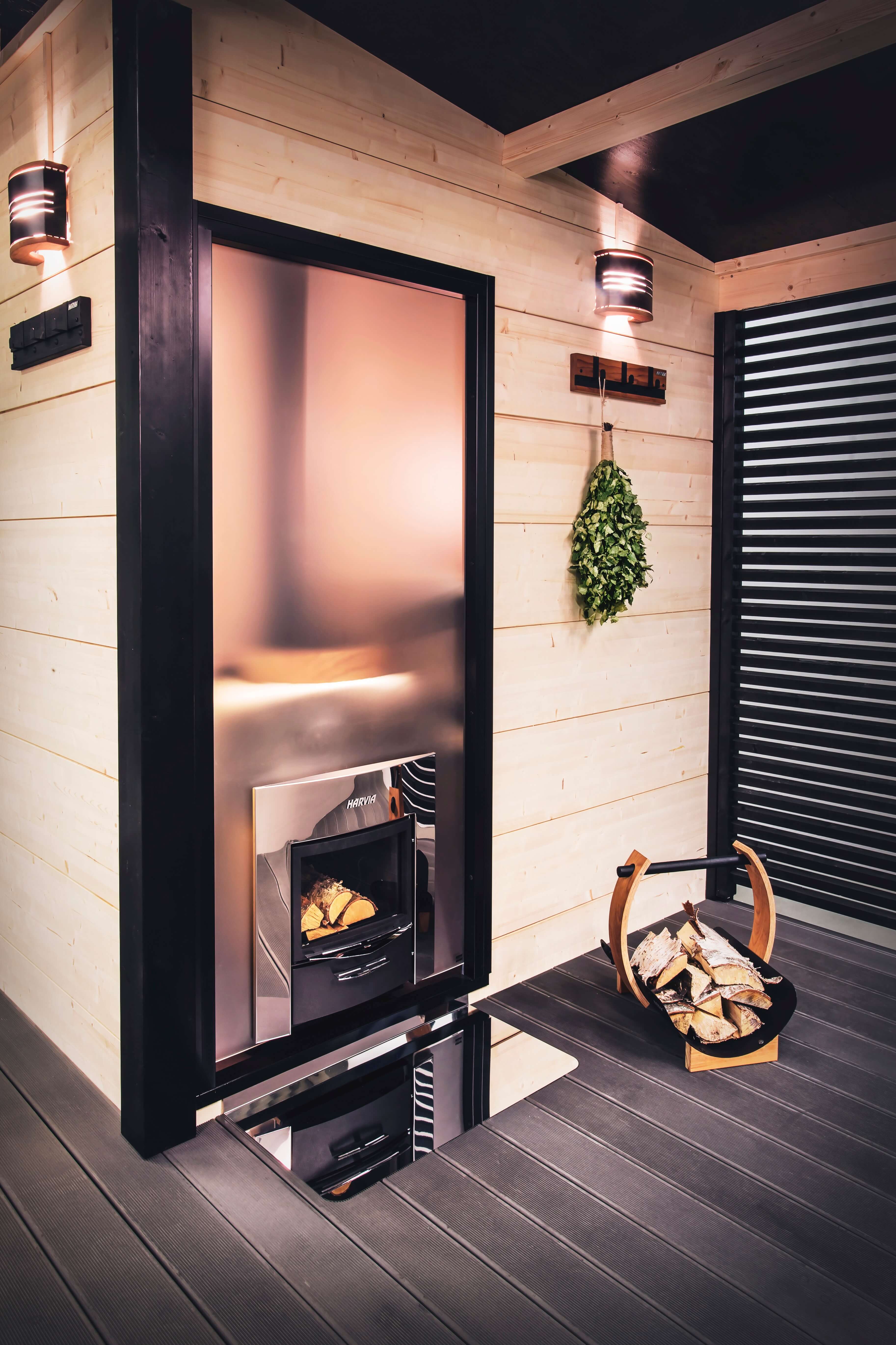 Solide Compact 4-6 Person Cabin Sauna