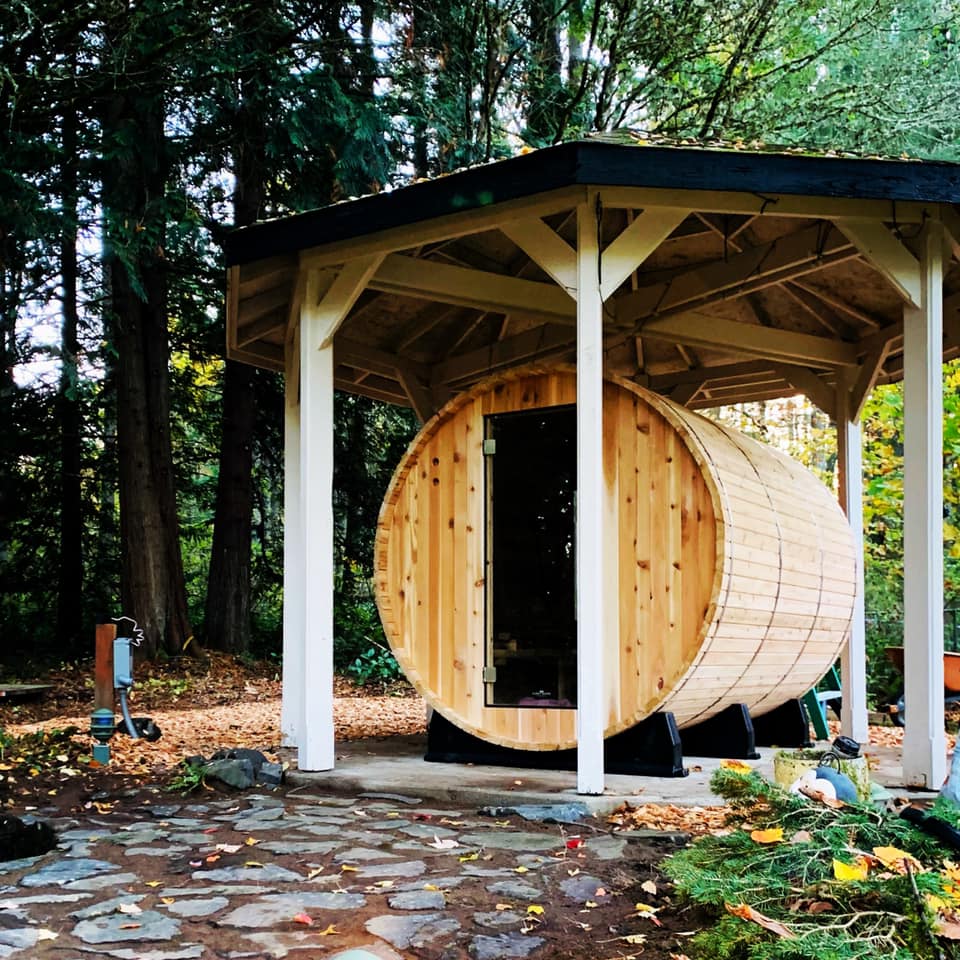 Princeton 6 Person Barrel Sauna - Almost Heaven Saunas