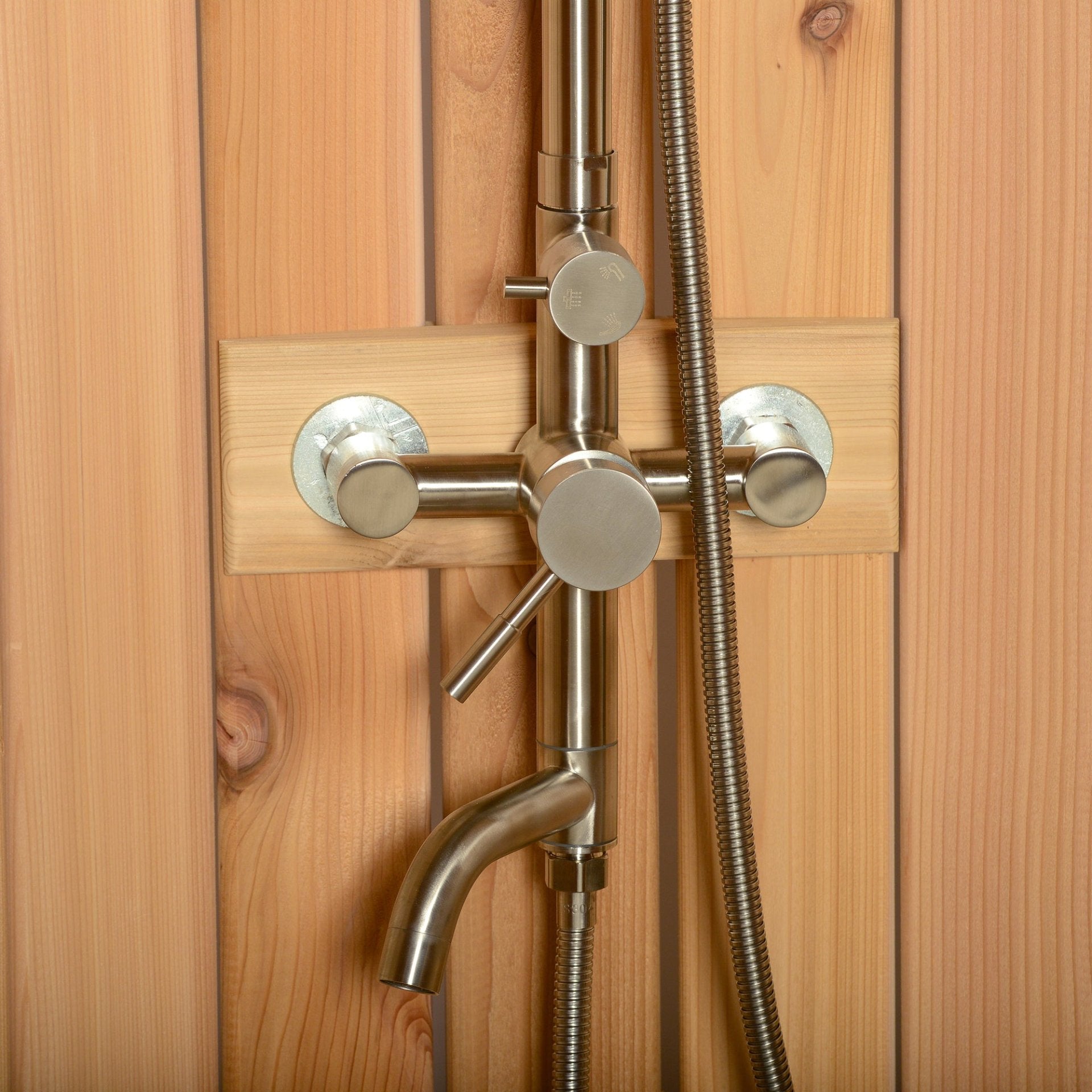 Ellipse Outdoor Shower - Almost Heaven Saunas